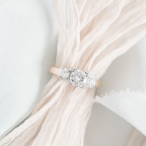 Lead L Priori Three Stone Ring