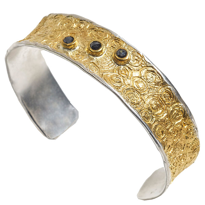 Eva Stone Circles cuff bracelet