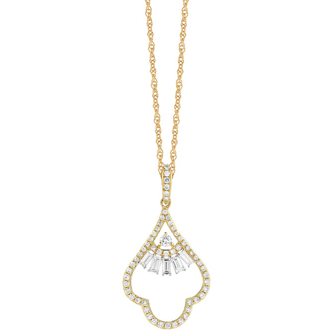 Royal Jewelry diamond pendant