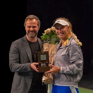 Caroline Wozniacki receiving Shamballa Royal bracelet