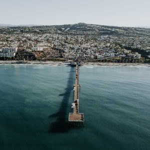 San Clemente Pier Beach Photo by Jessi Pena for Unsplash