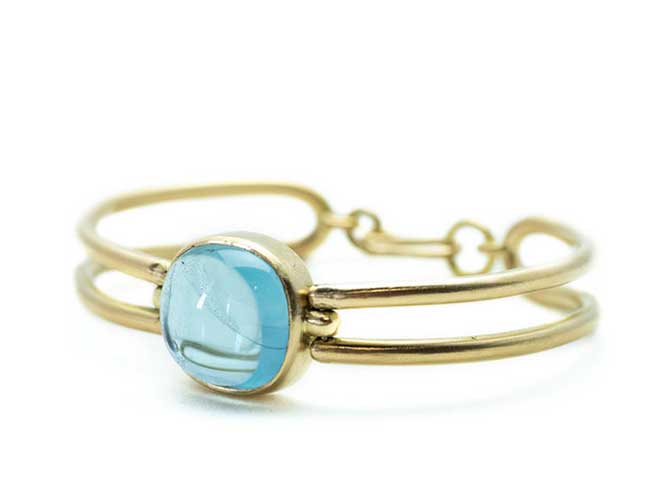 Leigh Maxwell aquamarine cabochon gold bangle