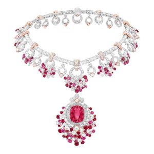 Van Cleef Arpels Jardin De Rubis necklace