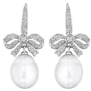 Penny Preville pearl knot bow earrings