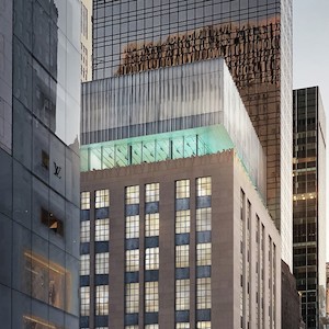 Tiffany & Co. Just Opened A Temporary Flagship Next Door During Fifth  Avenue Renovation