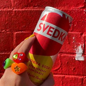 Svedka can and rings