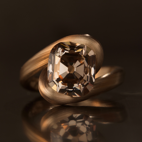 Collier tourmalines et diamants, Tourmaline and diamond necklace, Fine  Jewels, 2023