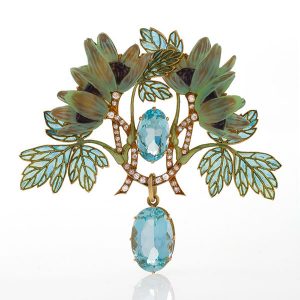 Macklowe Gallery Lalique brooch