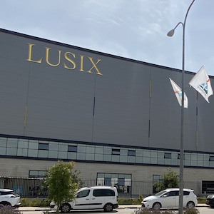 LVMH Luxury Ventures Invests in Lab-grown Diamond Maker Lusix