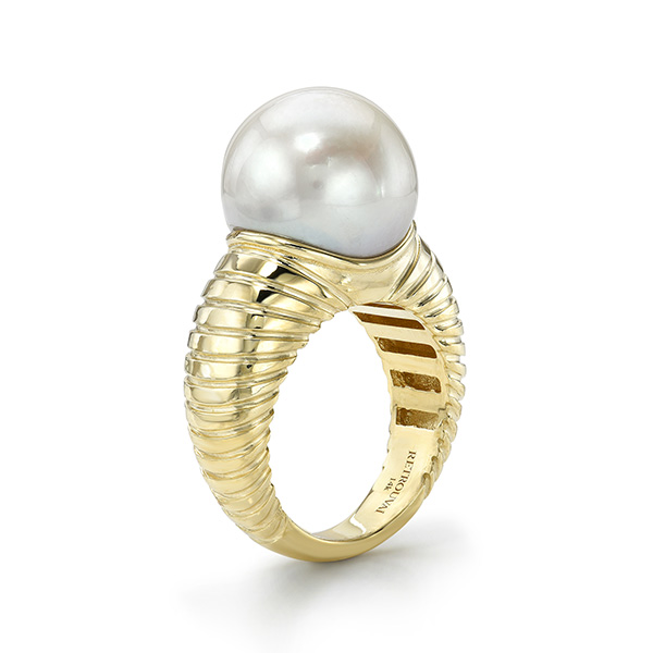 The Casual Elegance of Pearls Paired With Yellow Gold - JCK