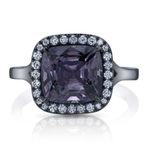 Omi Prive spinel ring