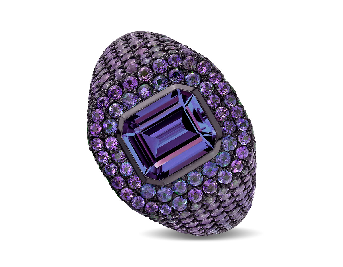 JCA 2024 Omi Prive alexandrite mens signet ring