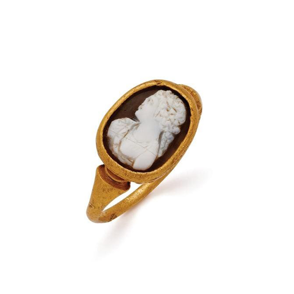 cameo ring