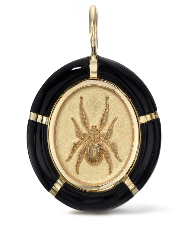 Retrouvai onyx frame spider charm